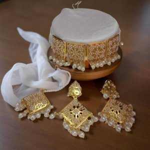 Alloy Gold-plated White Jewel Set (Pack of 1)