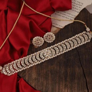 Brass Gold-plated White Jewel Set (Pack of 1)